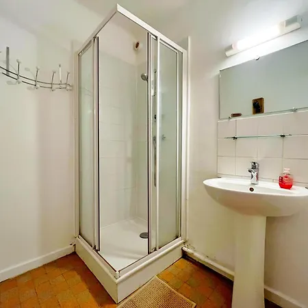 Petite Soeur - 6 & 8 Personnes - Check In H24 & Wifi Lyon